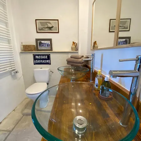 Bed & Breakfast Croix Du Pape Eze