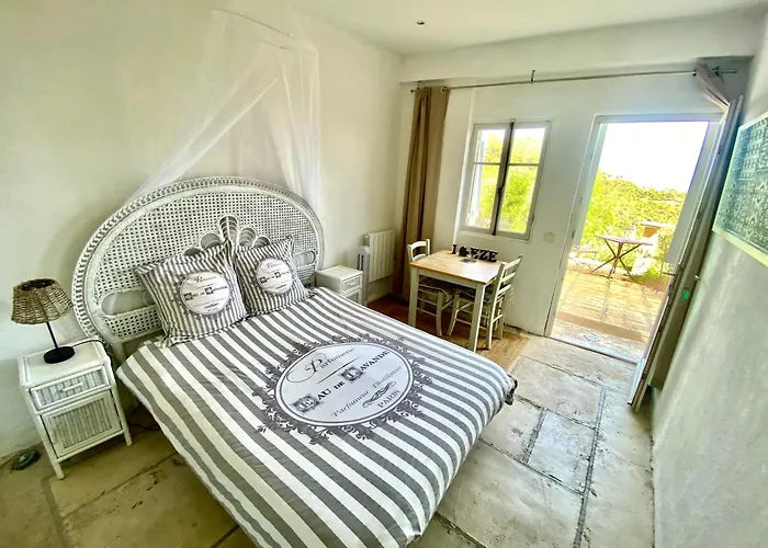 Croix Du Pape Bed & Breakfast Èze